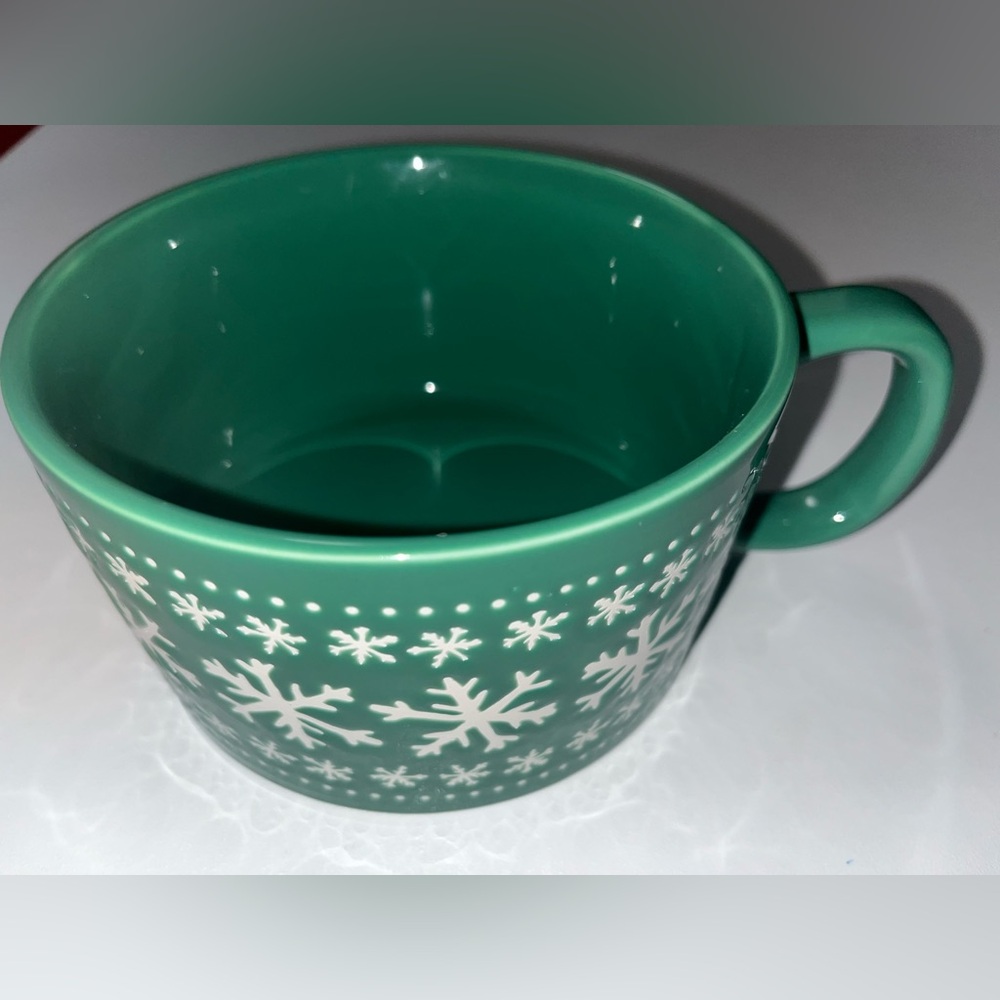 Green Mug with Snowflake Design